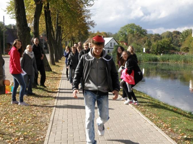 Ułóż hasło promujące zdrowie i aktywność fizyczną.