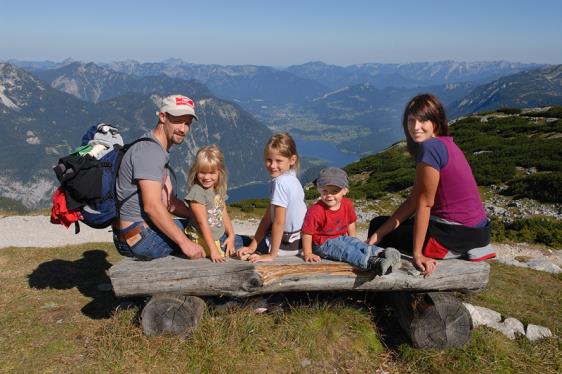 punktu programu Krupówek, a zarazem w ciszy i spokoju. Z doskonałym widokiem na Giewont.