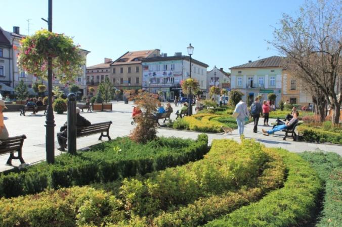 CELE REWITALIZACJI wyprowadzenie terenu ze stanu kryzysowego stymulacja jego rozwoju poprawy życia mieszkańców