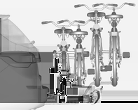Schowki 79 Tylny system transportowy na cztery rowery Tylny system transportowy (Flex-Fix) umożliwia zamontowanie dwóch rowerów na wyciąganym uchwycie, wbudowanym w podłogę pojazdu.