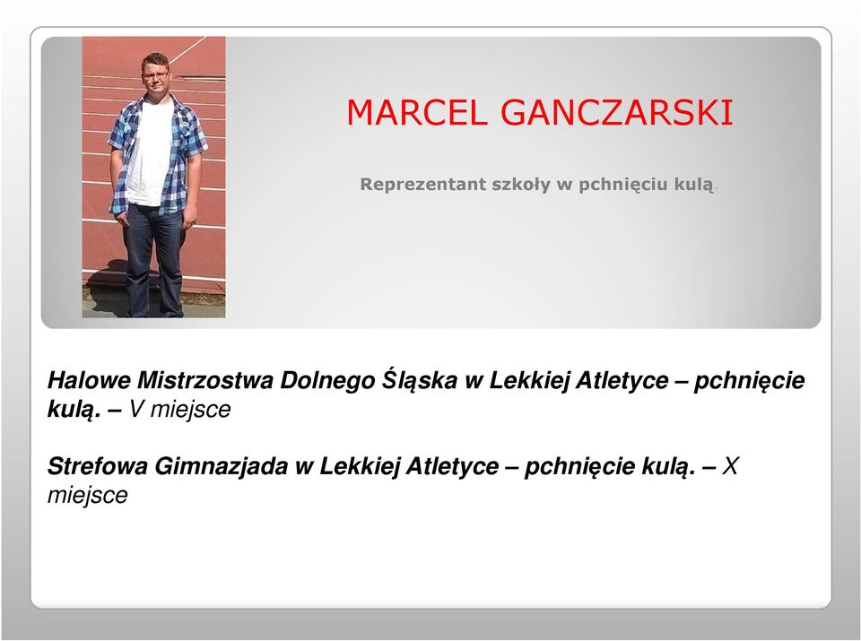 Atletyce pchnięcie kulą.