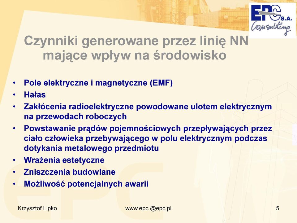 pojemnościowych przepływających przez ciało człowieka przebywającego w polu elektrycznym podczas dotykania