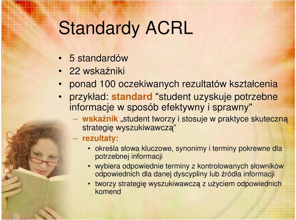 wyszukiwawczą rezultaty: określa słowa kluczowe, synonimy i terminy pokrewne dla potrzebnej informacji wybiera odpowiednie