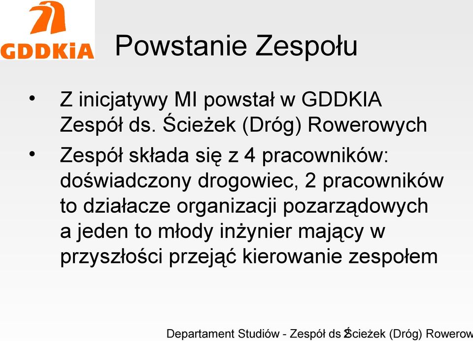 pracowników to działacze organizacji pozarządowych a jeden to młody