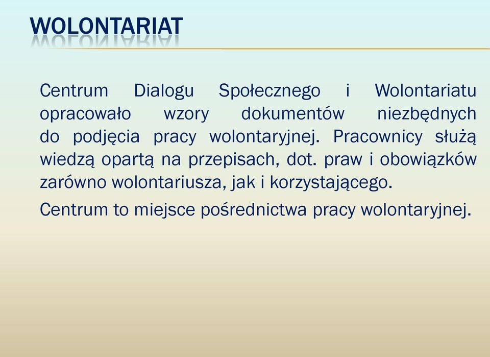 Pracownicy służą wiedzą opartą na przepisach, dot.