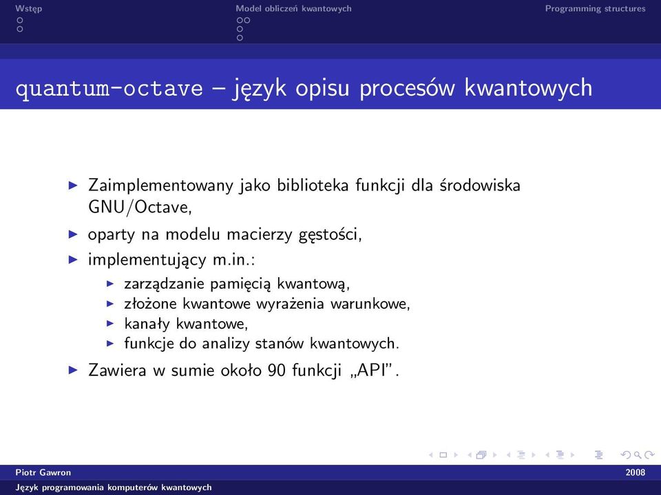 implementujący m.in.