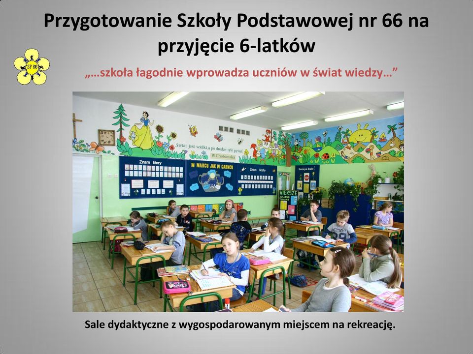 wprowadza uczniów w świat wiedzy Sale