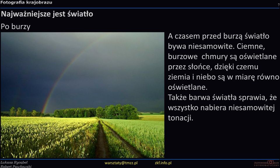 Ciemne, burzowe chmury są oświetlane przez słońce, dzięki czemu