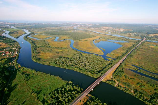 Gmina Miasto Szczecin przystąpiła do opracowania Programu turystycznego rozwoju akwenów i terenów nadwodnych Szczecina w wyniku zaangażowania się w realizację projektu Lepsze zarządzanie mariną,