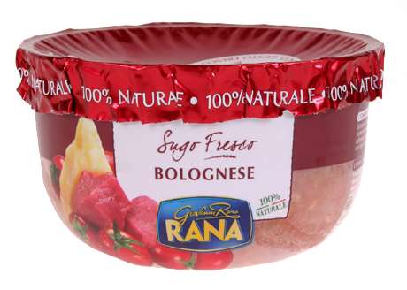 Lasagne Bolognese Lazania Bolognese Przepis dla 2 osób: 150 g - 200 g makaron Lasagne 400 g - świeży sos bolognese Giovanni Rana 200 g - świeży sos z parmezanem DOP Giovanni Rana do smaku -