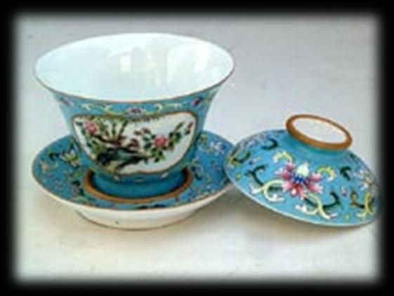 Historia porcelany Europa Wieści o chińskiej porcelanie do Europy przywiózł Marco Polo w 1298 roku.