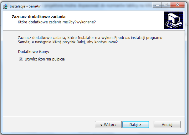 1. Fizycznie przybliżając projektor do tablicy lub oddalając go. 2. Używając funkcji zoom In/ Out dostępnej na pilocie bądź panelu sterującym projektora. 3.