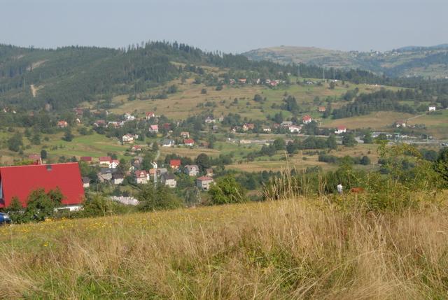 Gmina Rajcza jest gminą rozwojową z głównym naciskiem na rozwój turystyki i wykorzystanie walorów wynikających z położenia i ukształtowania terenu.