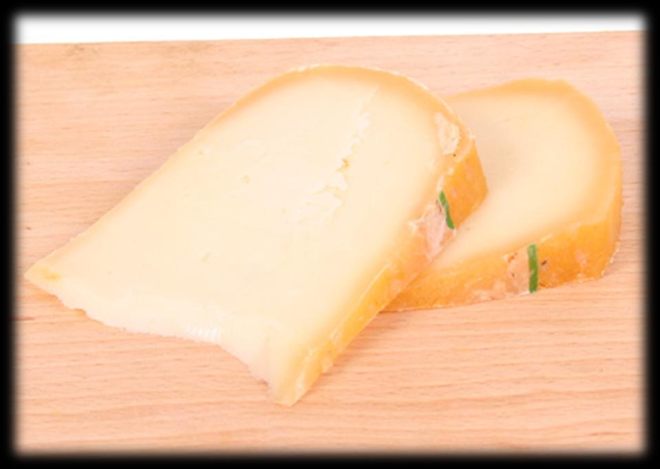 PECORINO TOSCANO Pecorino Toscano to bardzo popularna odmiana serów pecorino. Posiada wyrazisty, ostry, słony smak. Jest jednak mniej wyrazisty i łagodniejszy niż Pecorino Toscano Stagionato.