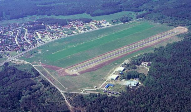 Olsztyn Dajtki w chwili obecnej Znakomicie położone lotnisko,