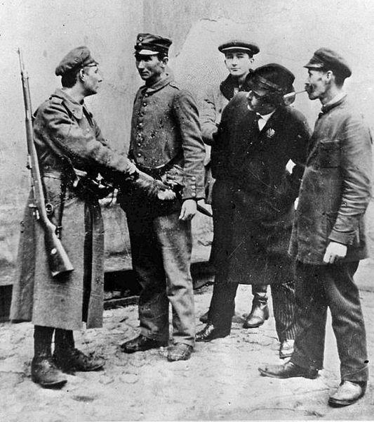 Polska Organizacja Wojskowa Utworzona na polecenie Piłsudskiego.