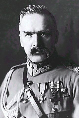 Ojcowie niepodległości Józef Piłsudski Józef Klemens Piłsudski (ur. 5 grudnia 1867 w Zułowie pod Wilnem, zm.
