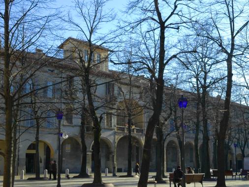 W Reggio Emilia mobilność miejska odgrywa kluczową rolę.