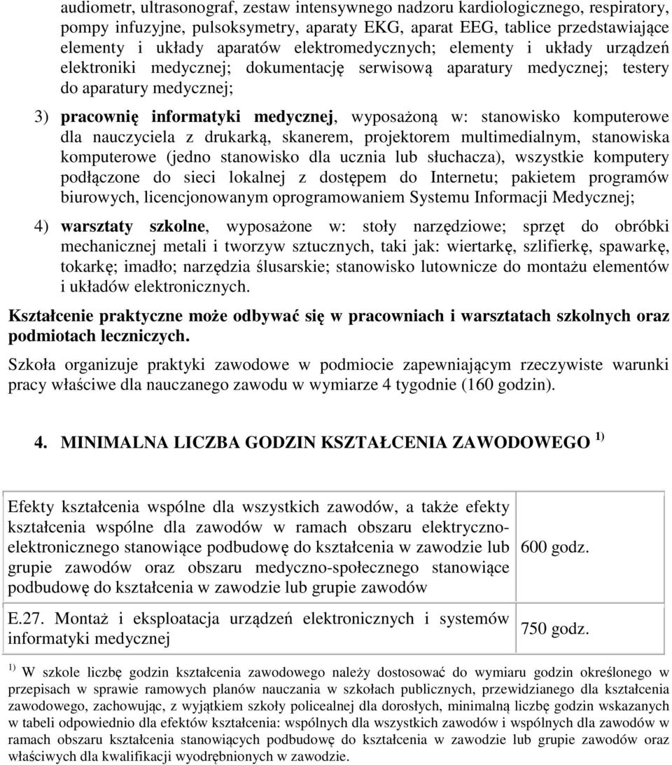 stanowisko komputerowe dla nauczyciela z drukarką, skanerem, projektorem multimedialnym, stanowiska komputerowe (jedno stanowisko dla ucznia lub słuchacza), wszystkie komputery podłączone do sieci