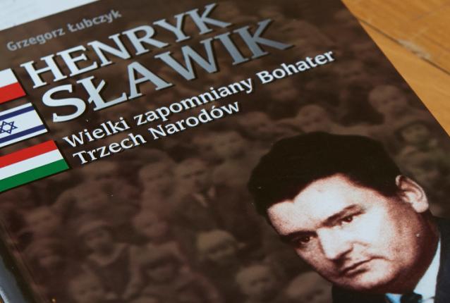 Nie zabrakło tematów bieżących w związku z masowym napływem uchodźców do Europy w październiku 2015 r. odbyła się debata pt. Gdzie jest granica?