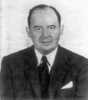 John von Neumann (1903-1957) z pochodzenia Węgier, był w swoich czasach jednym z najwybitniejszych matematyków.