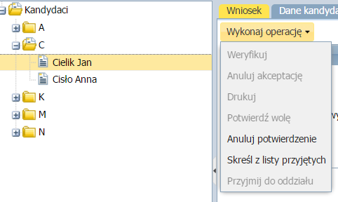 Potwierdzanie woli Fakt potwierdzenia woli przez rodziców musi zostać odnotowany w systemie. W tym celu należy: Wybrać w menu pozycję Kandydaci/Kandydaci.