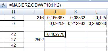 Funkcje Matematyczne Jeżeli wynikiem działania jest macierz konieczne jest zdefiniowanie formuły tablicowej.