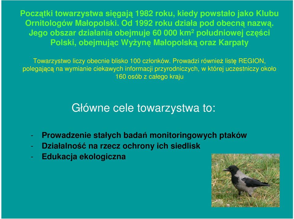 100 członków.