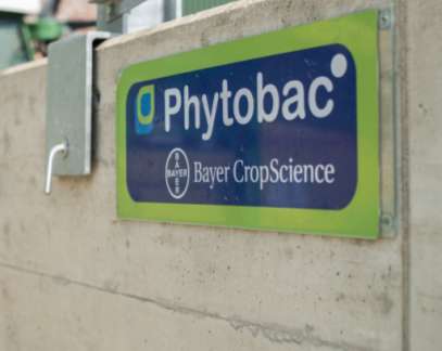 Technologia Phytobac i Vertibac Stosuj technologię Phytobac polegającą na likwidacji zanieczyszczonej wody metodami biologicznymi, wykorzystując naturalne procesy zachodzące w glebie.