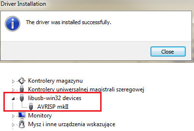 4.3.2 Wybieramy z listy nasz programator MKII AVR: 4.3.3 Za pomocą strzałek wybieramy z listy libusb-win32(v1.2.6.0).1 oraz następnie klikamy na Replaced Driver.2 tak jak na poniższym zdjęciu: 4.3.4