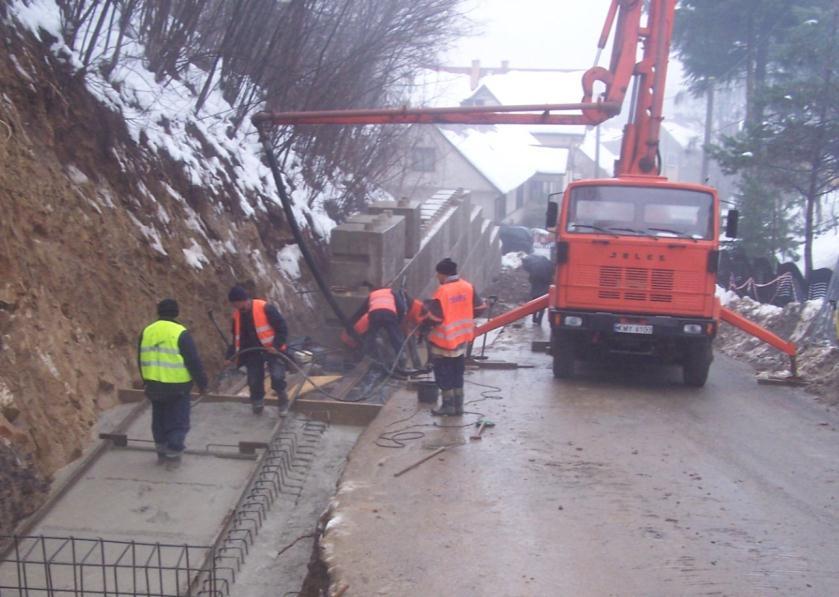 FUNDAMENTOWANIE: Prace związane z