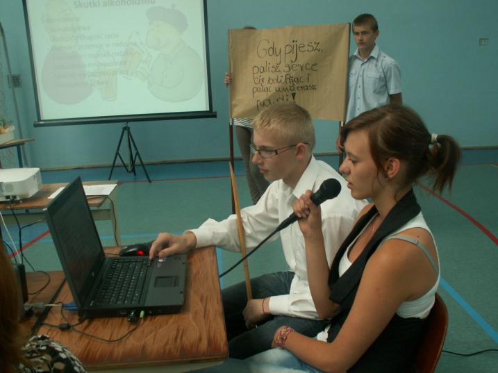 PREZENTACJA PROJEKTÓW EDUKACYJNYCH MARZEC - CZERWIEC 2011r.