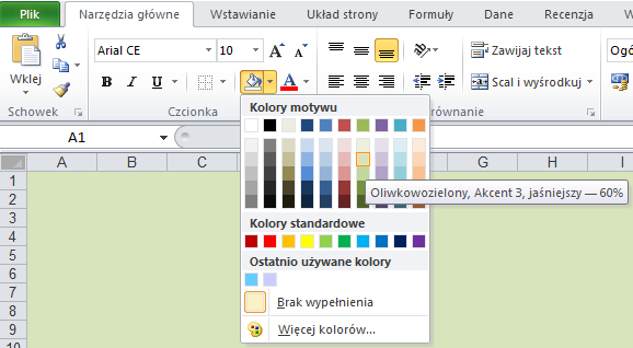 pole Zapisz jako typ (Rysunek 3). Wybierz w nim Skoroszyt programu Excel z obsługą makr. Wykonanie tej akcji spowoduje, że plik otrzyma rozszerzenie.xlsm zamiast typowego rozszerzenia.xlsx. Rysunek 3.