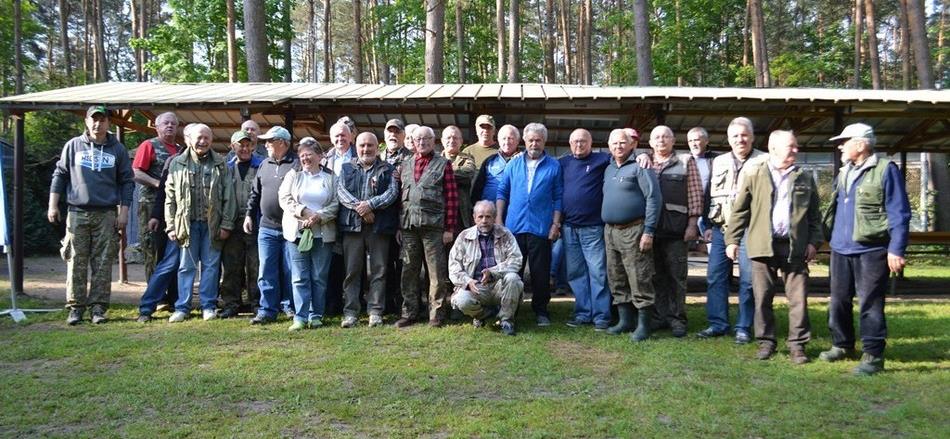 3. Krzysztof Peta - Koło PZW 112 Winogrady, Tadeusz Podbyslki - Koło PZW 21 Lubonianka Luboń Klasyfikacja indywidualna: 1. Leszek Czarnyszewicz - Koło PZW 51 Troć Poznań 2. Edmund Roszak - ZO PZW 3.