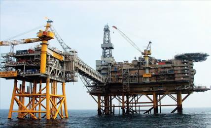 Upstream Aktualne plany wydobywcze Odkrycie ropy w ramach licencji Trell (część pakietu Heimdal) do potwierdzenia poziom zasobów 2P Odkrycie ropy + runda koncesyjna APA w Norwegii Uzyskanie nowych