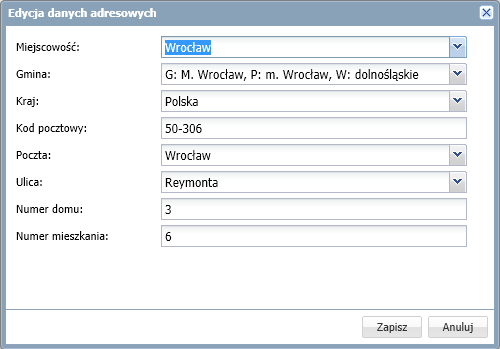 Podstawowe informacje o module Dziennik Rysunek 34. Kartoteka ucznia w panelu roboczym Tabele z danymi na kartach kartoteki pogrupowane są w sekcje. Każda sekcja ma swój pasek tytułu.