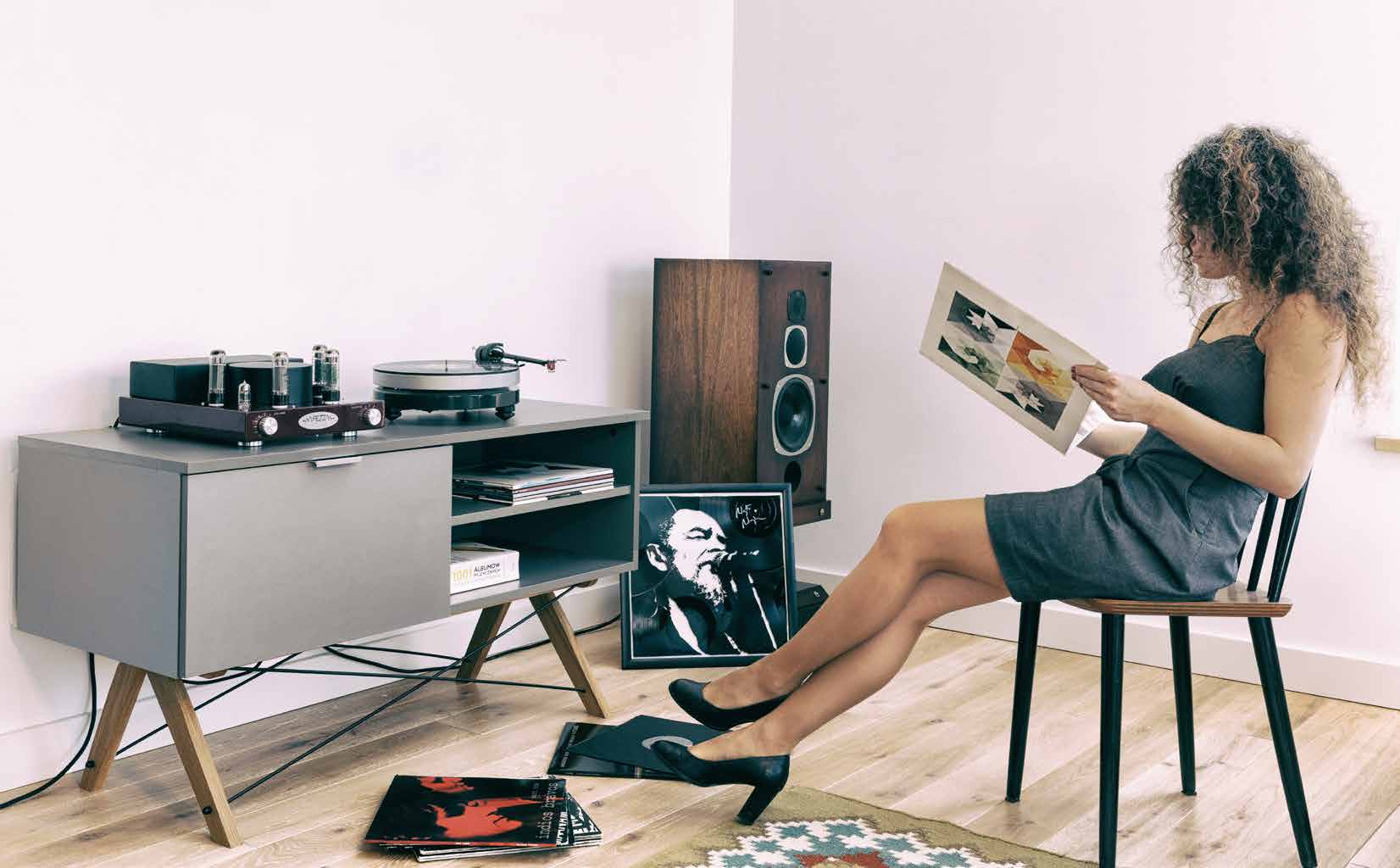 Model: Silver Luna* -... Let s listen to this amplifier, because it is a killer. - posłuchajmy tego wzmacniacza, bo to kiler. W. Pacuła -.