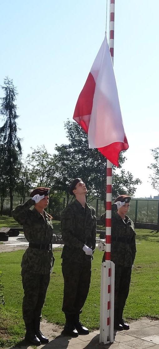 Podnoszenie flagi