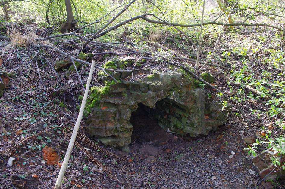 Fot. 7.22. Fragmenty ceglanej obudowy w rejonie szybu Förderschacht Fot.