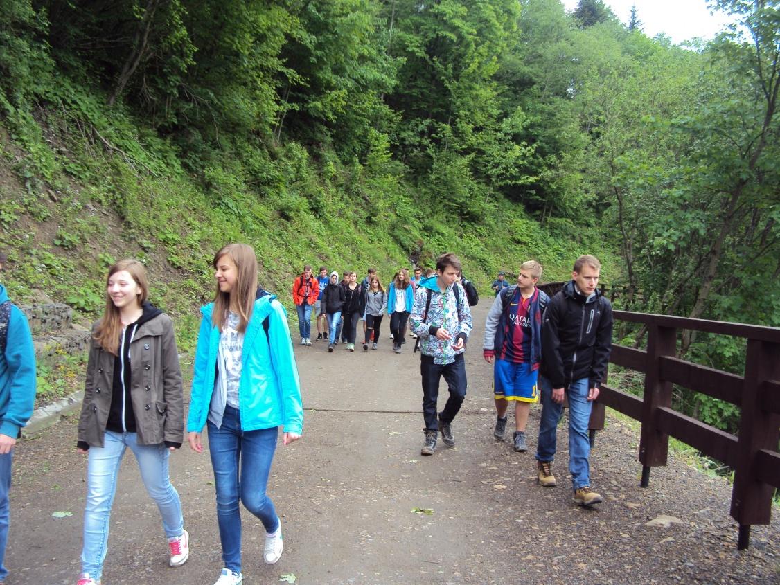 W czwartek już nie padało, ale ze względu na zagrożenie lawinami błotnymi pan