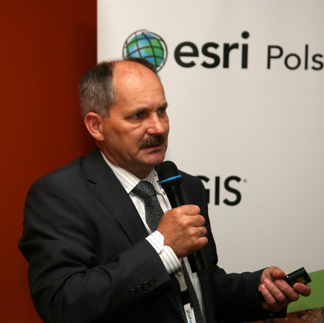 Jerzy Zieliński podziękował za możliwość uczestniczenia w konferencji i odczytał list Głównego Geodety Kraju skierowany do Marszałka Województwa Podlaskiego.