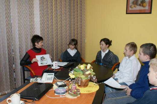 W ramach projektu uczniowie korzystali z zajęć - Języka angielskiego - Komputerowych - Dziennikarskich Brali udział w - Warsztatach dziennikarskich - Festiwalach