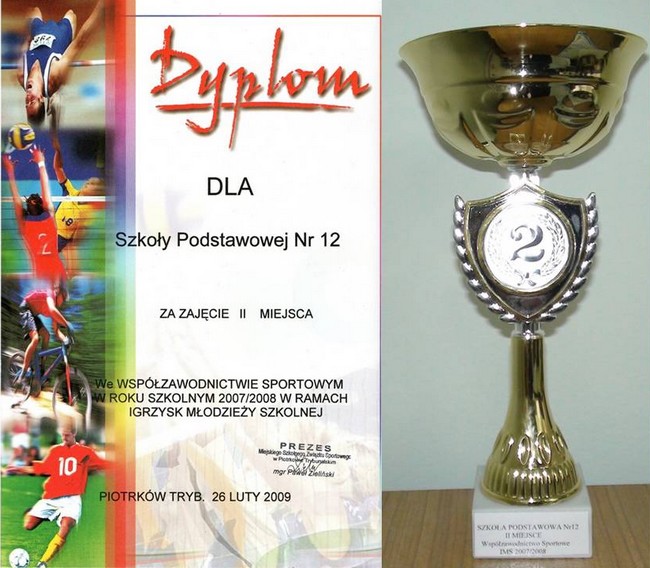 DWA OGNIE Dnia 16 lutego 2009 roku drużyna uczniów klas III z naszej szkoły zwyciężyła w Mistrzostwach Miasta w dwa ognie usportowione. Opiekunem naszych zawodników była pani Agnieszka Robak.