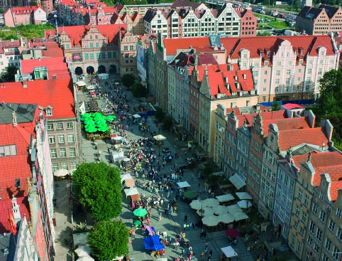 OCHRONA ZDROWIA programu brano także pod uwagę takie dokumenty jak: Wojewódzki Program Przeciwdziałania Narkomanii na lata 2006 2010; Strategię Rozwiązywania Problemów Społecznych do roku 2015;