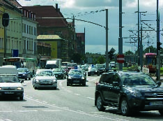 TRANSPORT Dnia 19 grudnia 2007 roku została uruchomiona nowa linia tramwajowa, która połączyła Chełm z centrum Gdańska.