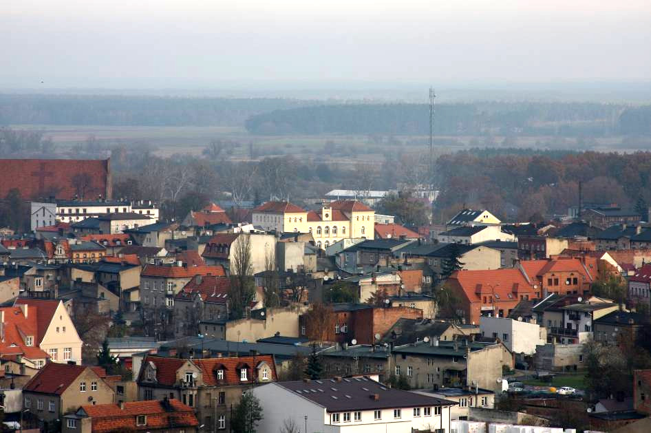 Miejsce lokalizacji urządzeń linii radiowej Widok z wieży wodnej na Ratusz 2.