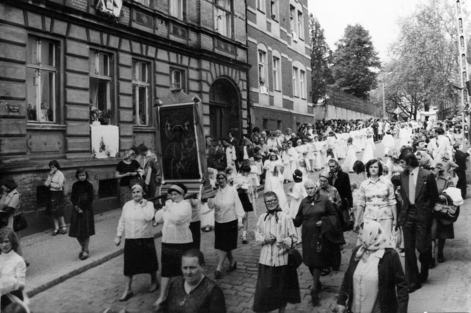 42 Gubin i okolice - Biuletyn SPZG gminy Czarnowice: Marian Drozdowski, Baltazar Zakrzewski, Stanis³aw Kotapski, Wojciech Szymura, Antoni Deszcz, Kazimierz Turowski, Stefania Kadajska, Bronis³aw