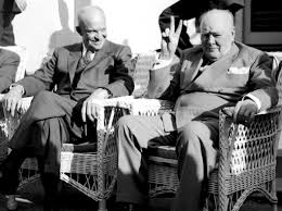 Treść swojego wystąpienia Eisenhower uzgodnił (na spotkaniu na Bermudach) z Churchilem 7 grudnia 1953 r.