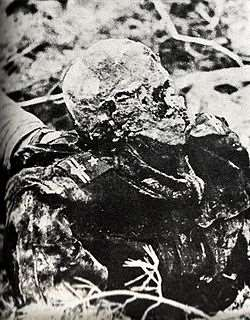 Masowy grób ekshumacja 1943 Masowy grób oficerów ekshumacja 1943 Węzeł katyński-ręce związane