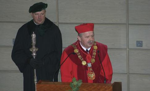 Fot. 4 Jacek Anioła Prorektor Uniwersytetu Przyrodniczego w Poznaniu, prof. dr hab.